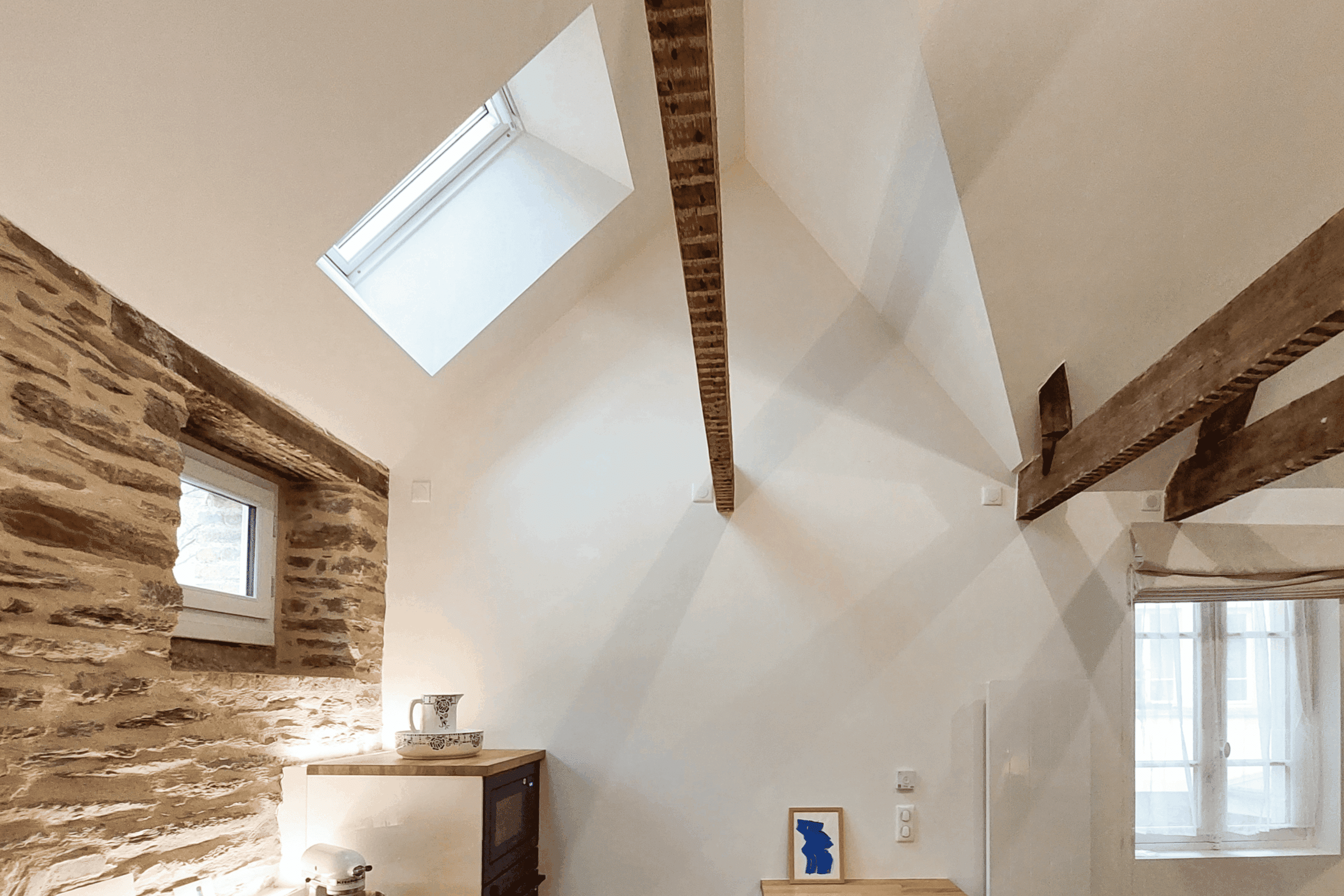 Rénovation architecturale d’anciennes écuries, travail sur les volumes et la lumière